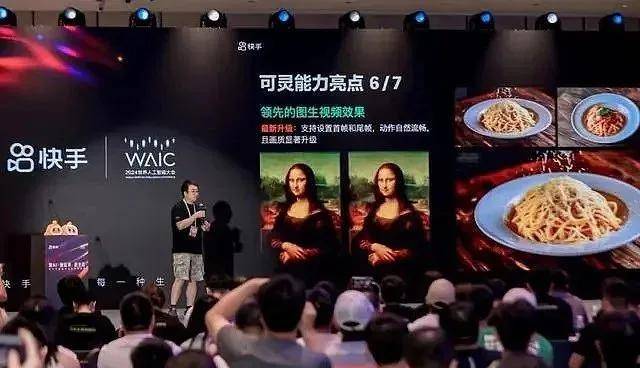 在古生物研学基地“拼装恐龙”